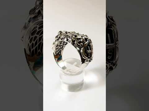 Delicate Knights Templar Signet Ring