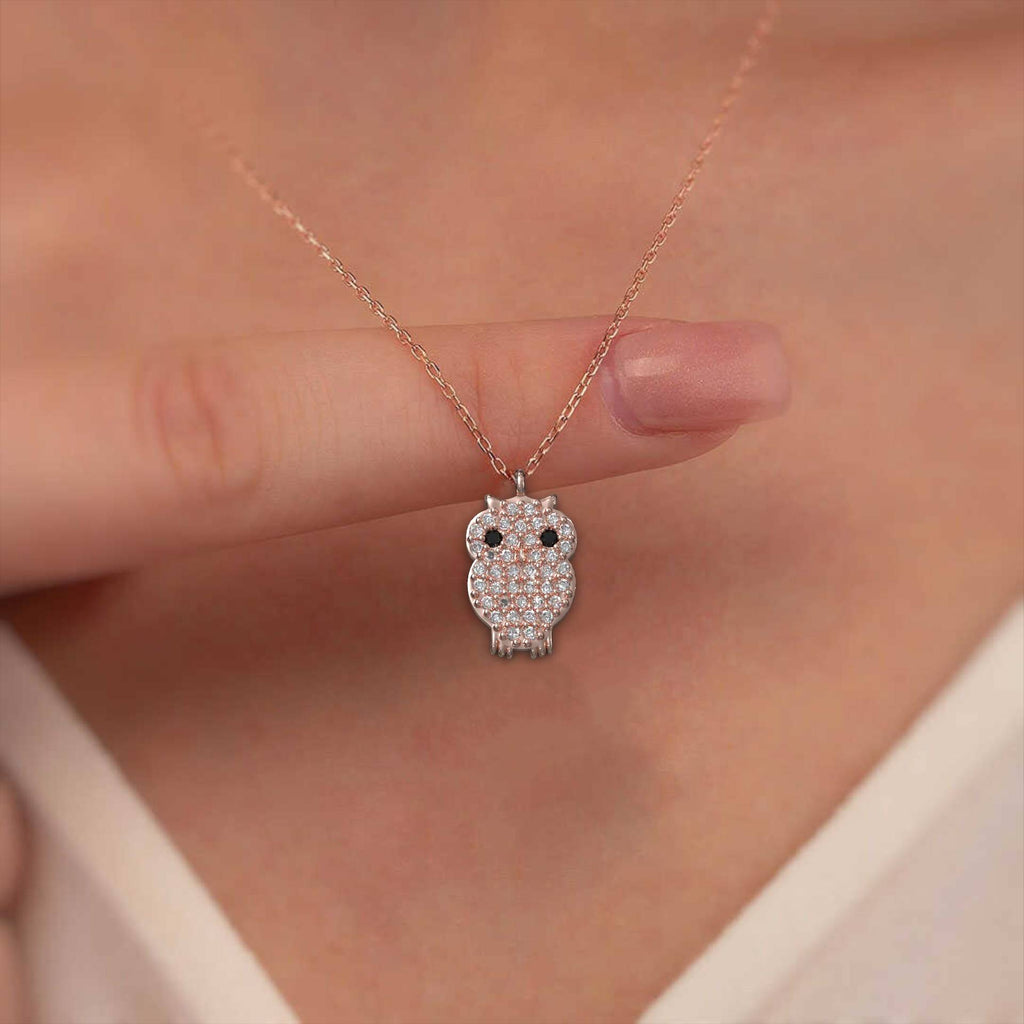 Elegant Silver Owl Charm Pendant