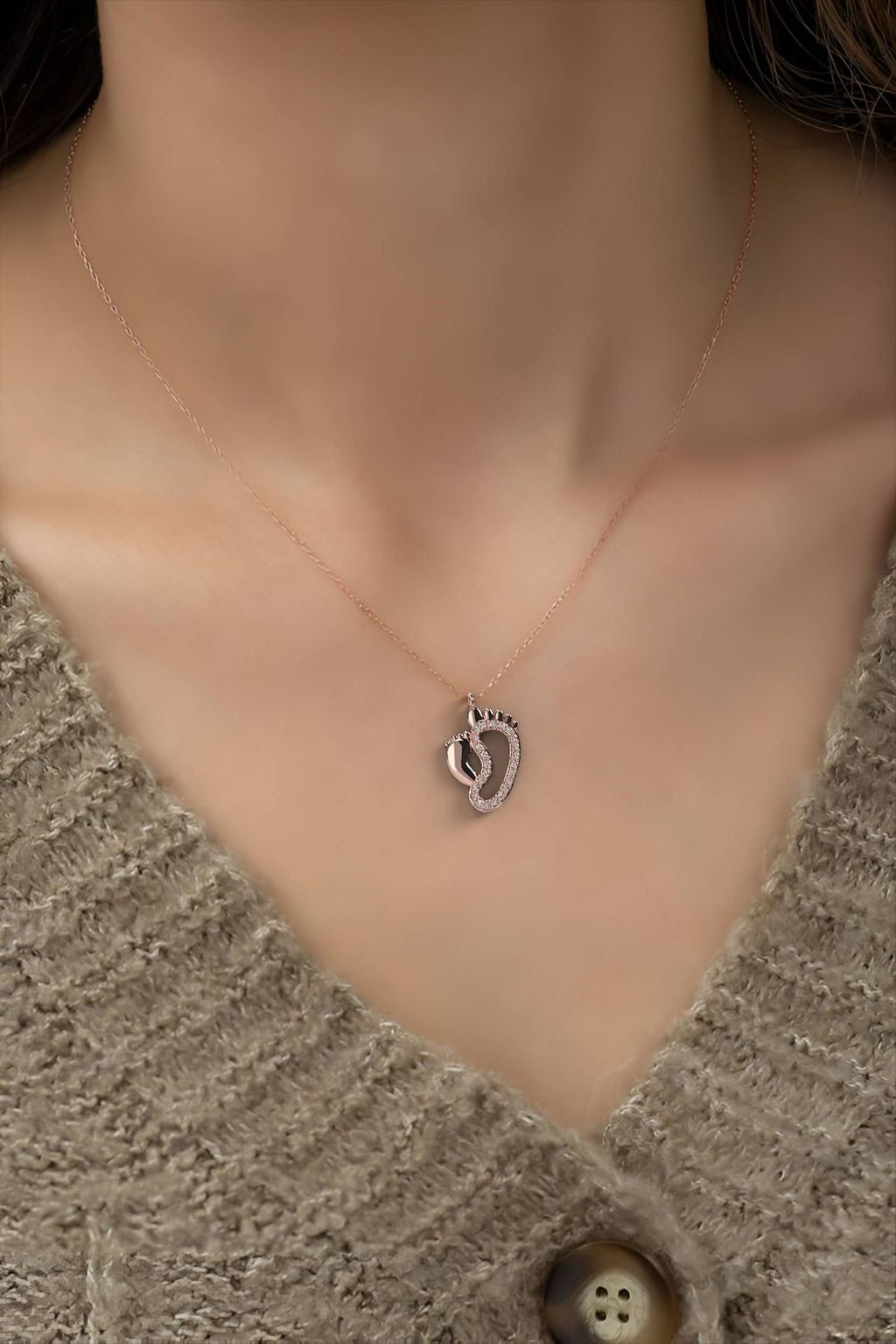 Mom Necklace  Baby Footprint Pendant