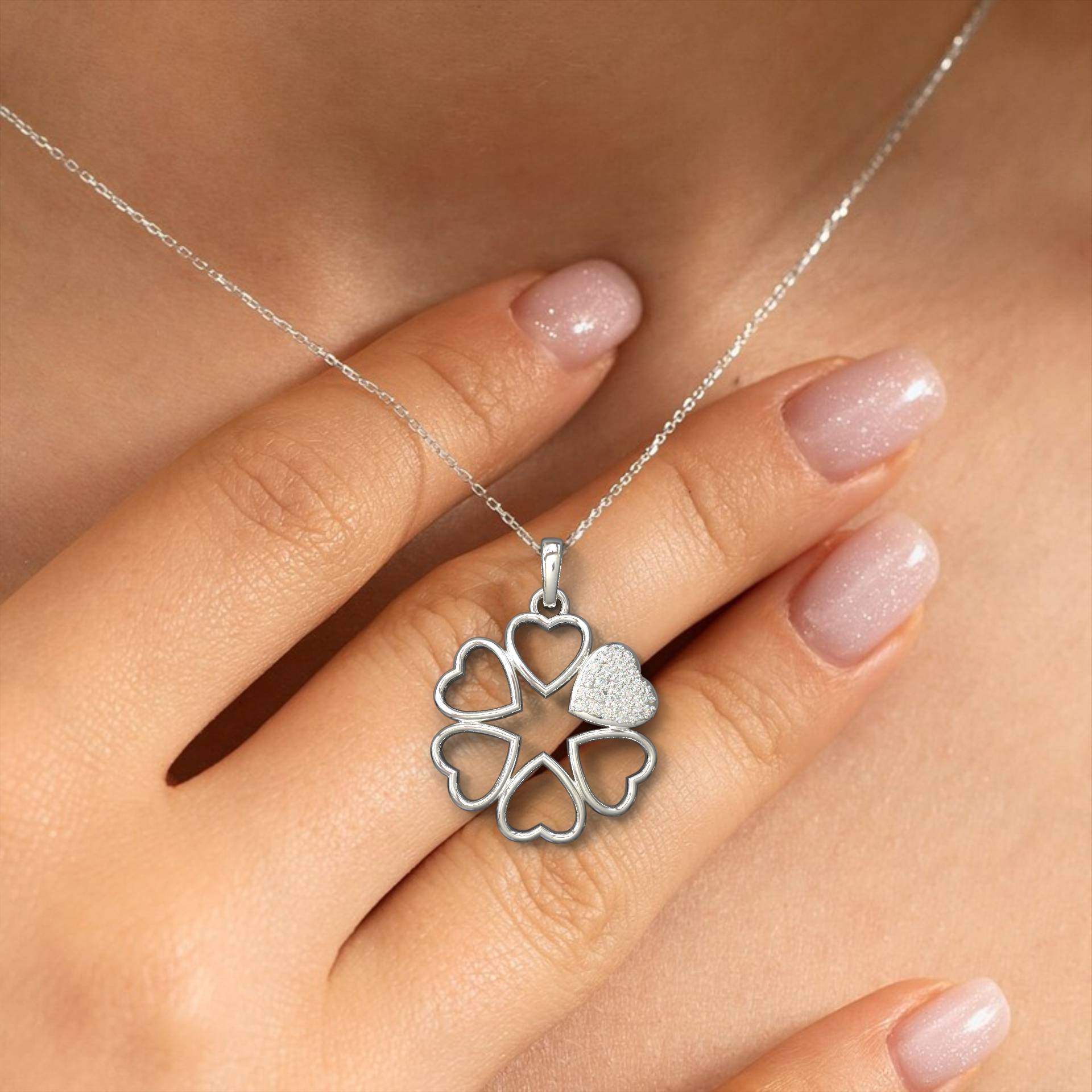 Six Heart Pendant Necklace – Romantic Jewelry Gift