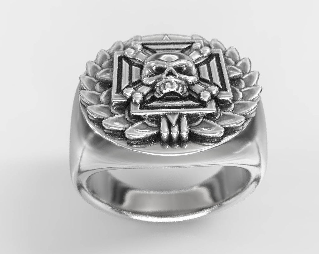 Signet Chevalier Gothic Silver Skull Ring
