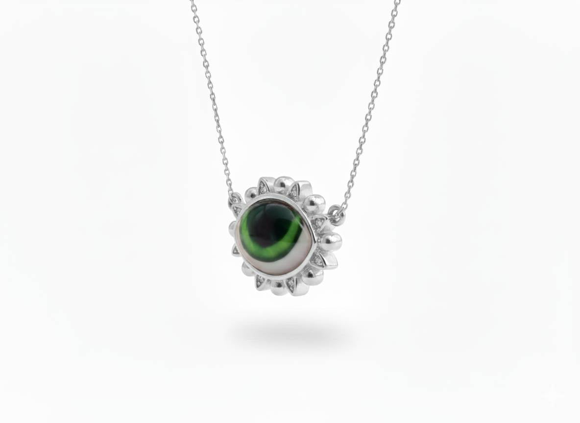 Romantic Mystic Green Eye Pendant Necklace
