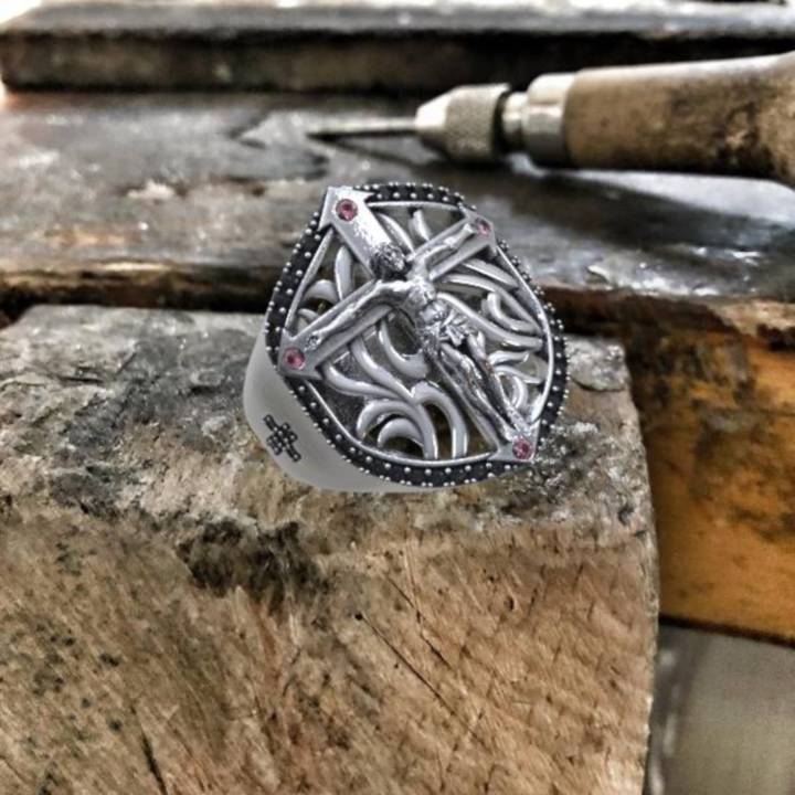 The Savior's Embrace Ring